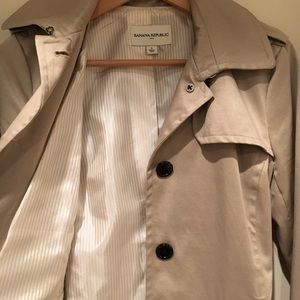 Banana Republic Women’s Trench Coat